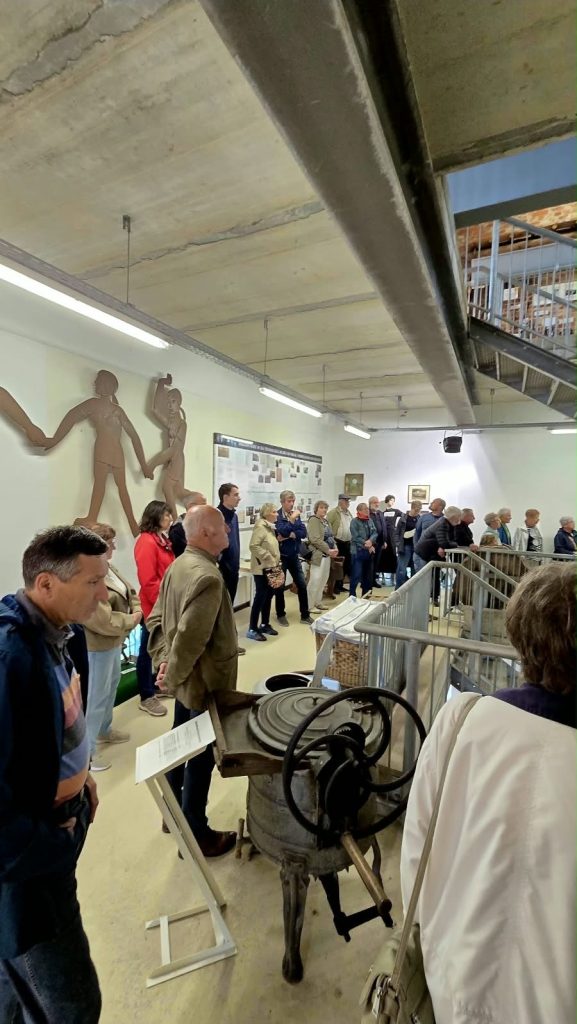 Besucher im Museum am Tag des offenen Denkmals 2026